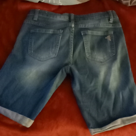 Clothes - Picture 2 of 2